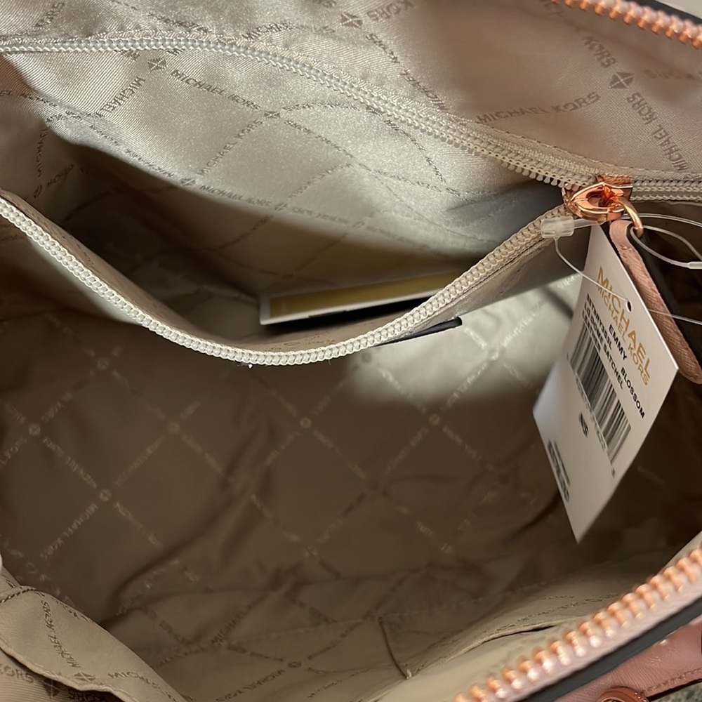 2pc ๐ Michael Kors Emmy satchel and wallet rose gold - Picture 10 of 15